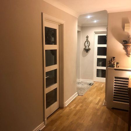 Wilmslow Airbnb Exterior foto